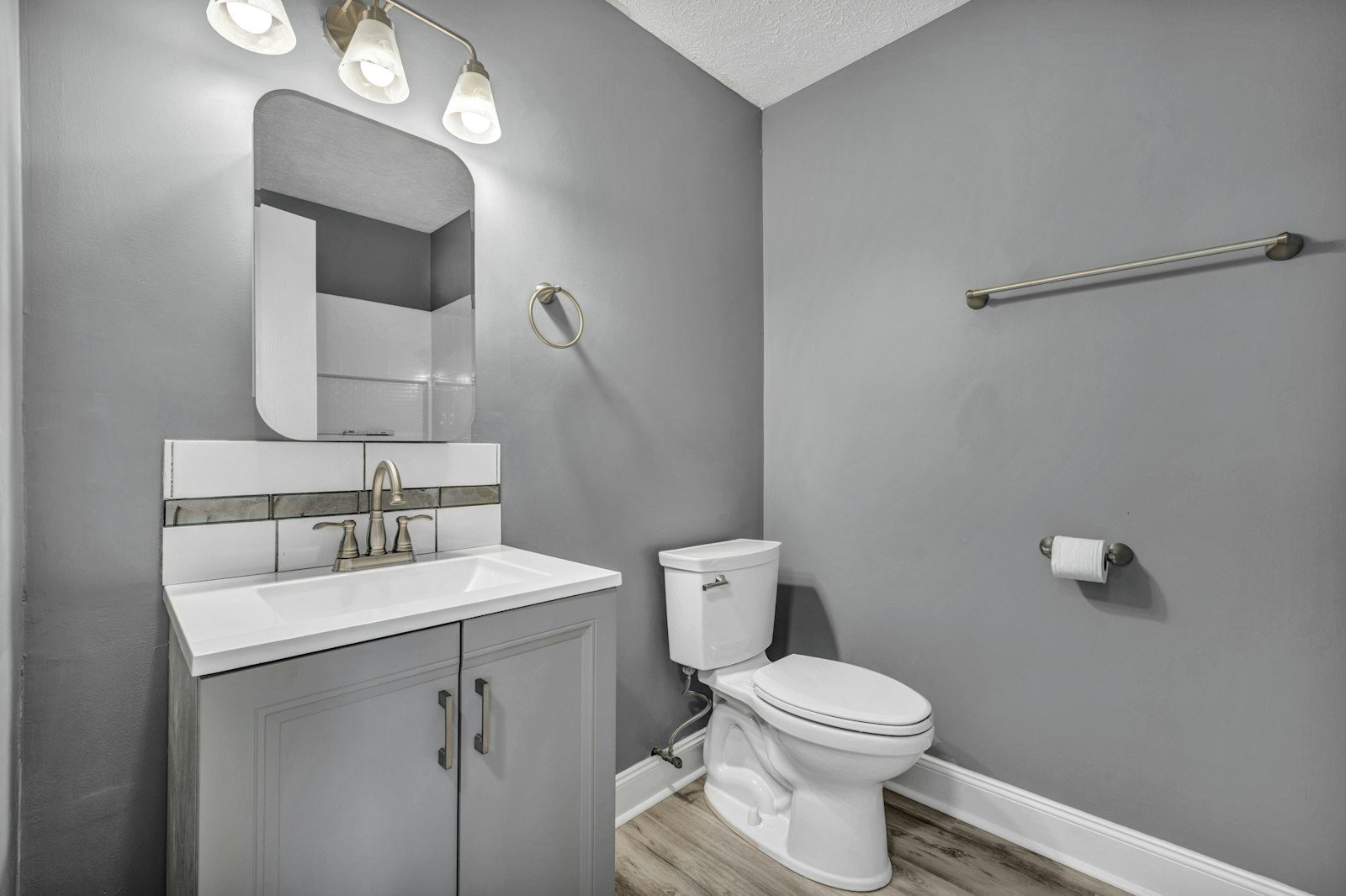 Bathroom renovation Moe - area tanjil south